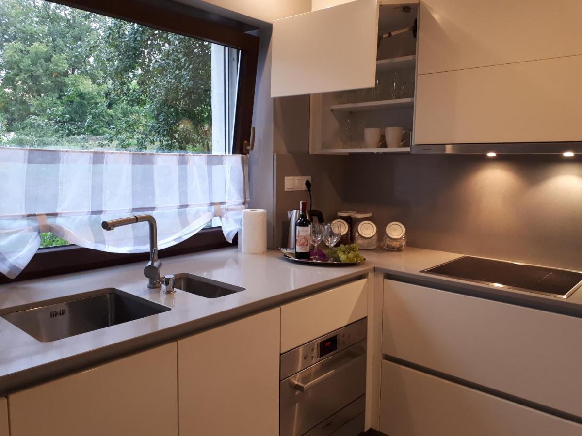 Apartamenty Centrum- Kochanowskiego -Dawniej Two-Bedroom Apartment Зелёна-Гура Экстерьер фото